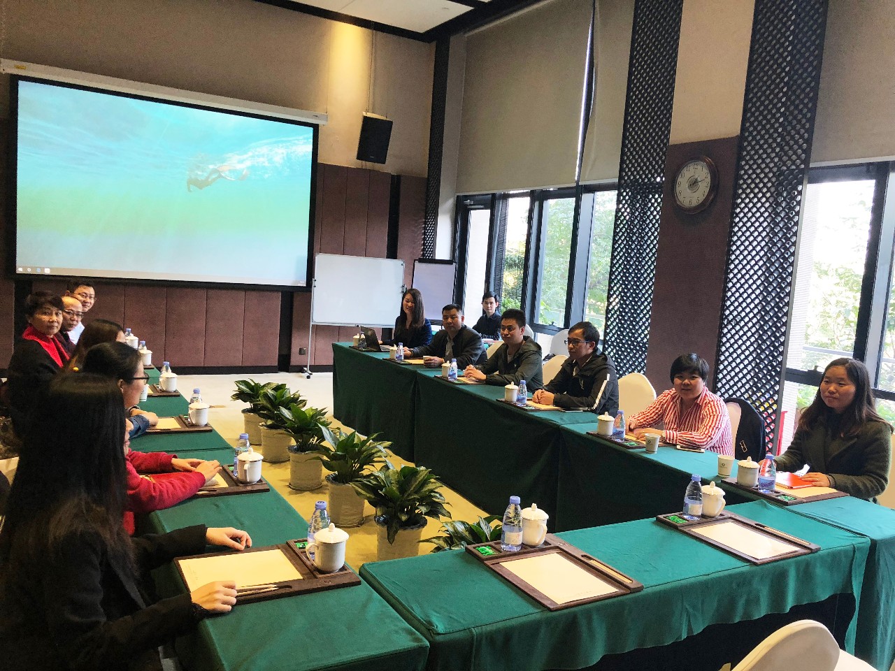 羞羞的网站在线观看管理層